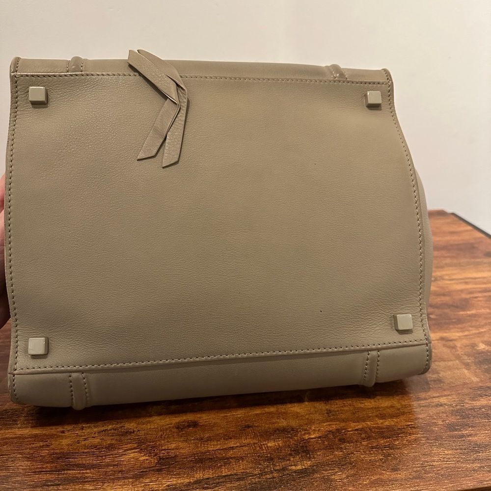 Celine Luggage Medium Bag AVAILABLE TILL 06/01 - Picture 12 of 13